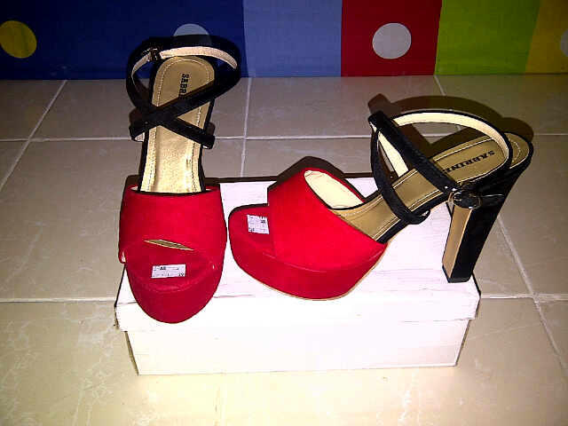 flatshoes, wedges dan highheels murah berkualitas