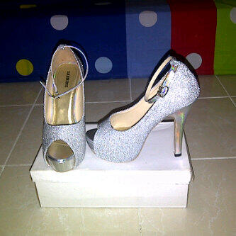 flatshoes, wedges dan highheels murah berkualitas