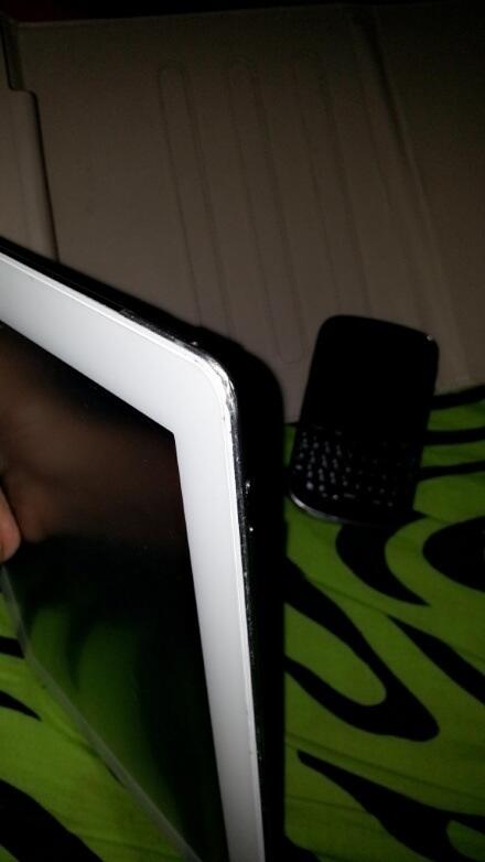 WTS IPAD 2 16Gb 3G Wifi white