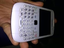 wts bb gemini CDMA blackberry curve 8530 putih mulus garansi 20 bulan bandung