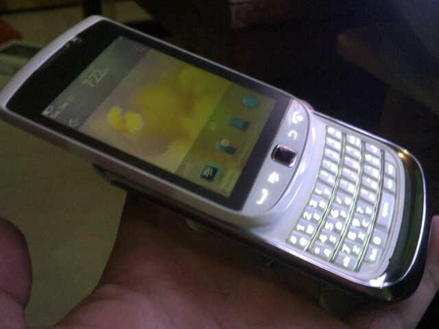 Blackberry 9810 torch 2 Malang TAM
