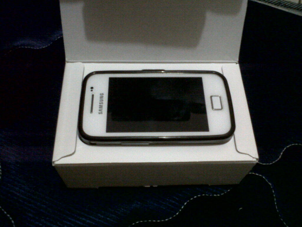 Jual Samsung Galaxy Ace Putih GT-S5830 sehat dan mulus