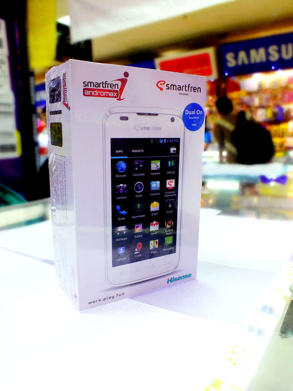 SMARTFREN ANDROMAX I (warna putih)
