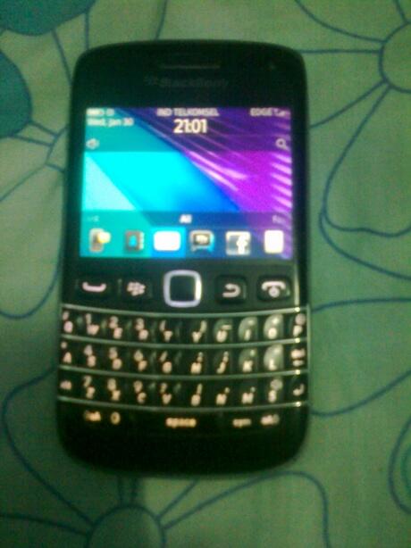 BB 9790 aka Bellagio, Black,Lengkap,98% Mulus,TAM.