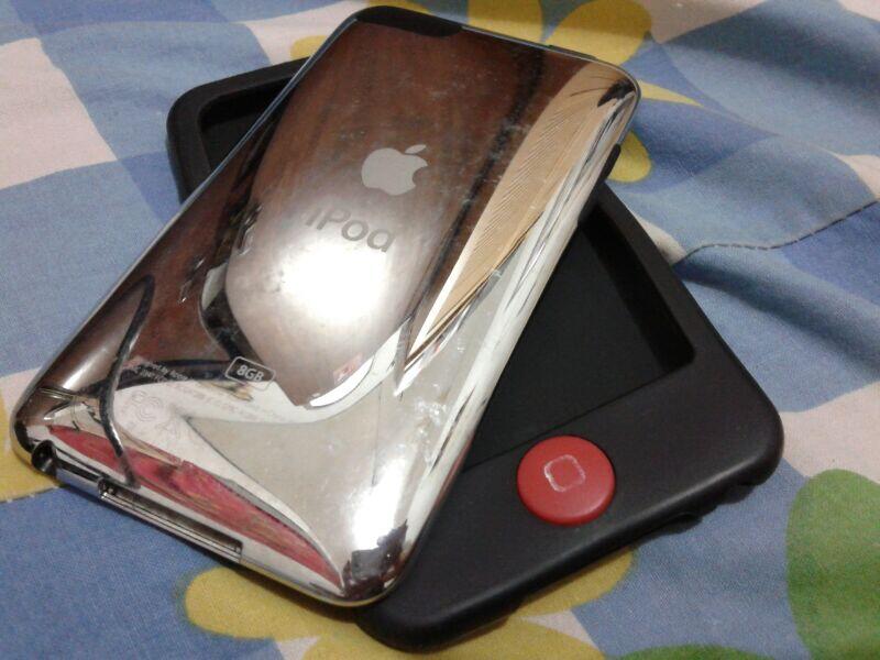 ipod touch 2nd gen - black