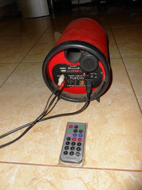 Speaker aktif FLECO + Remote (Kramatjati Jak-Tim)