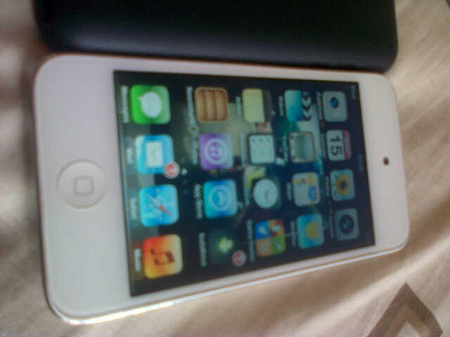 ipod white 4g 8gb murah