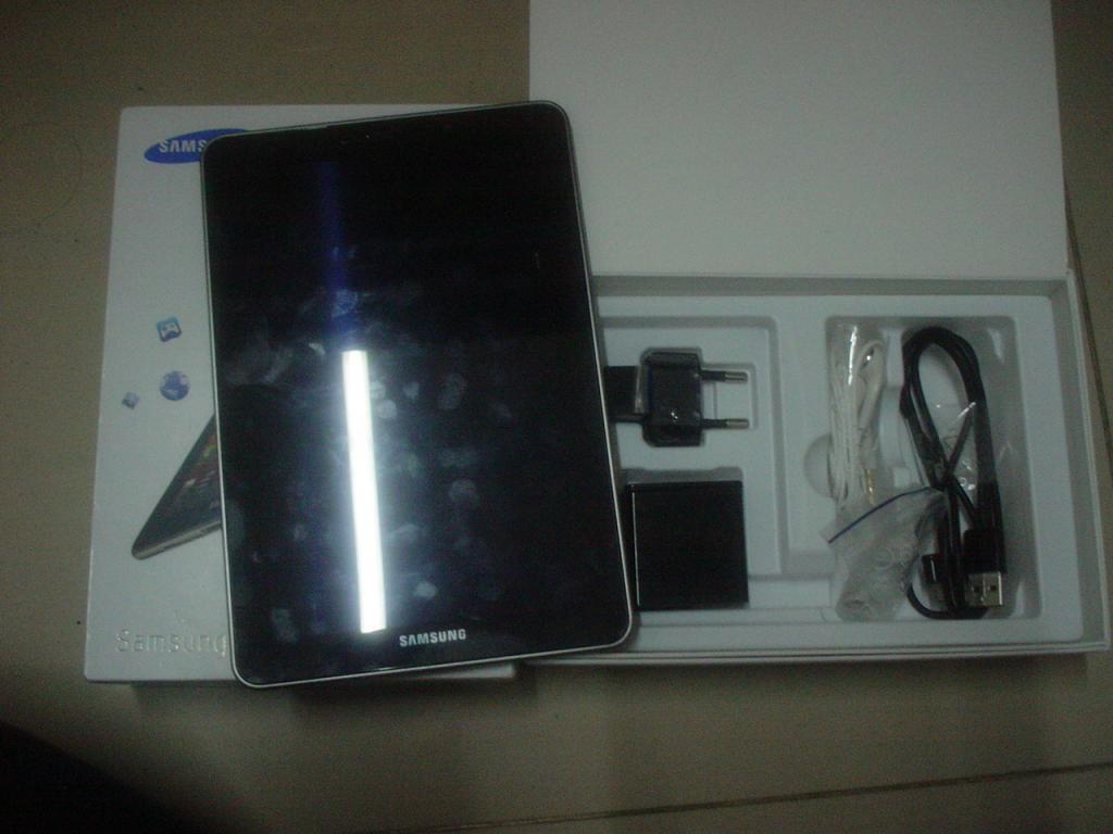samsung galaxy tab 7.7 gt-p6800 garansi panjang, murag aja