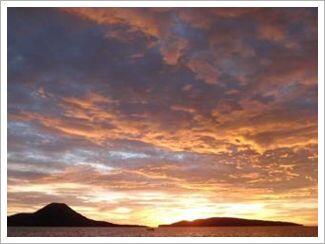 (PICT) Berburu senja keliling indonesia