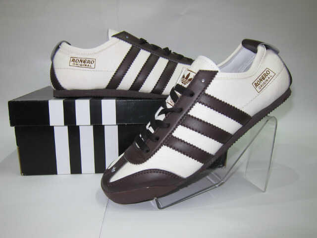 adidas~Nike~adidas~Nike~adidas~Nike~adidas~Nike~adidas~Nike~adidas~Nike~adidas~Nike