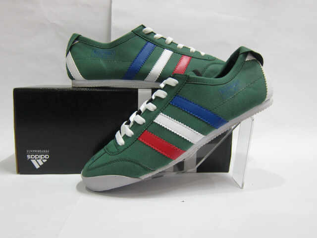 adidas~Nike~adidas~Nike~adidas~Nike~adidas~Nike~adidas~Nike~adidas~Nike~adidas~Nike