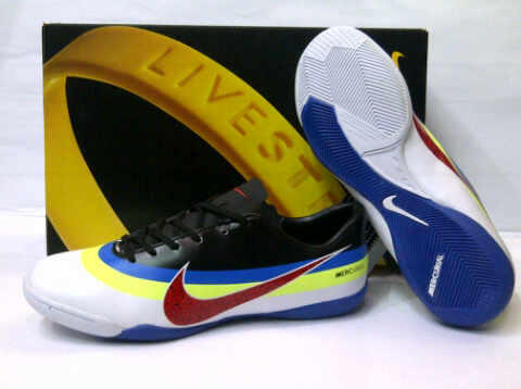 adidas~Nike~adidas~Nike~adidas~Nike~adidas~Nike~adidas~Nike~adidas~Nike~adidas~Nike