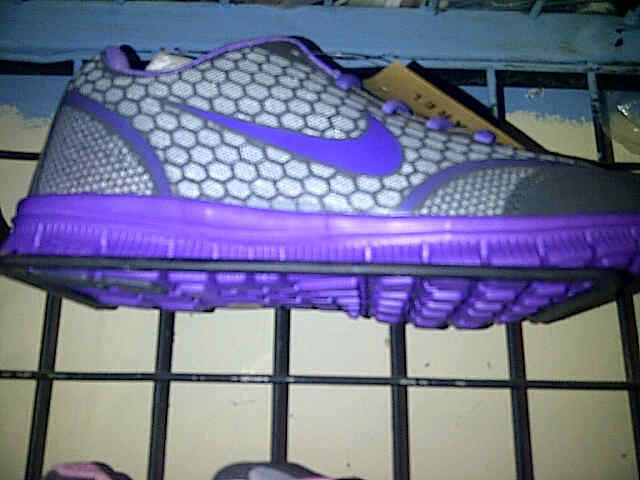 adidas~Nike~adidas~Nike~adidas~Nike~adidas~Nike~adidas~Nike~adidas~Nike~adidas~Nike