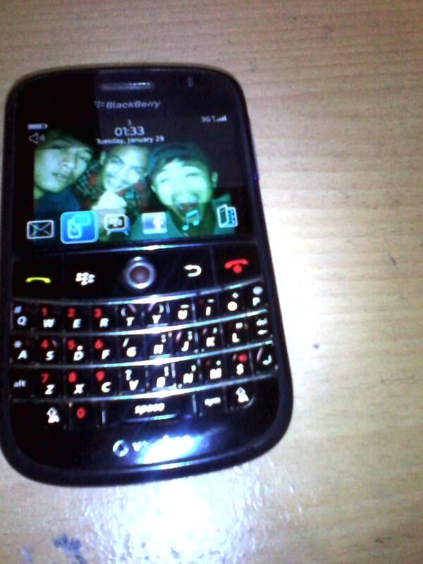 blackberry bold 9000