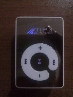 WTS mp3 player kaca