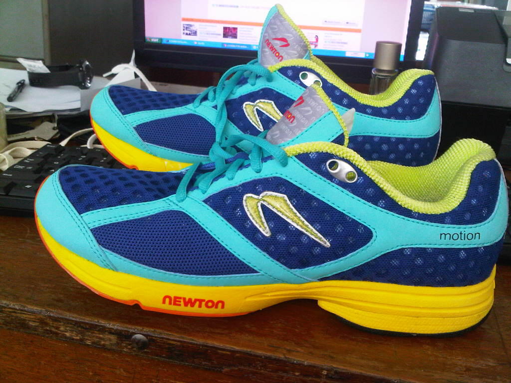 wts / Jual : SEPATU/SHOES SPORT " NEWTON RUNNING Murah,Original,RARE, OBRAL