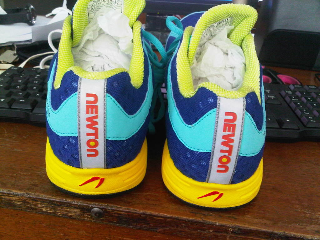 wts / Jual : SEPATU/SHOES SPORT " NEWTON RUNNING Murah,Original,RARE, OBRAL