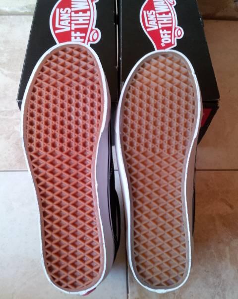 Vans Old Skool Blk/Wht Size 9.5 (PA) & 10.5 (IFC)