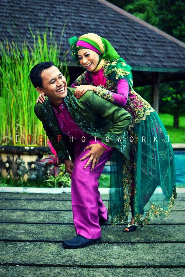 Nyari Foto Prewed, eeeh malah nemu yang super kocak :ngakak bangeett wkwkwkwk