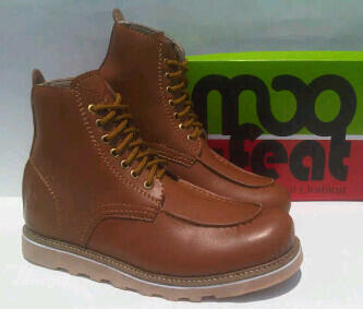 Moofeat Promo Akhir taun Rp. 150.000 & Country Boots,Mr. Smith,Moofeat Boot dll.