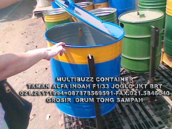 Terjual tempat sampah ,kotak sampah plastik,keranjang 