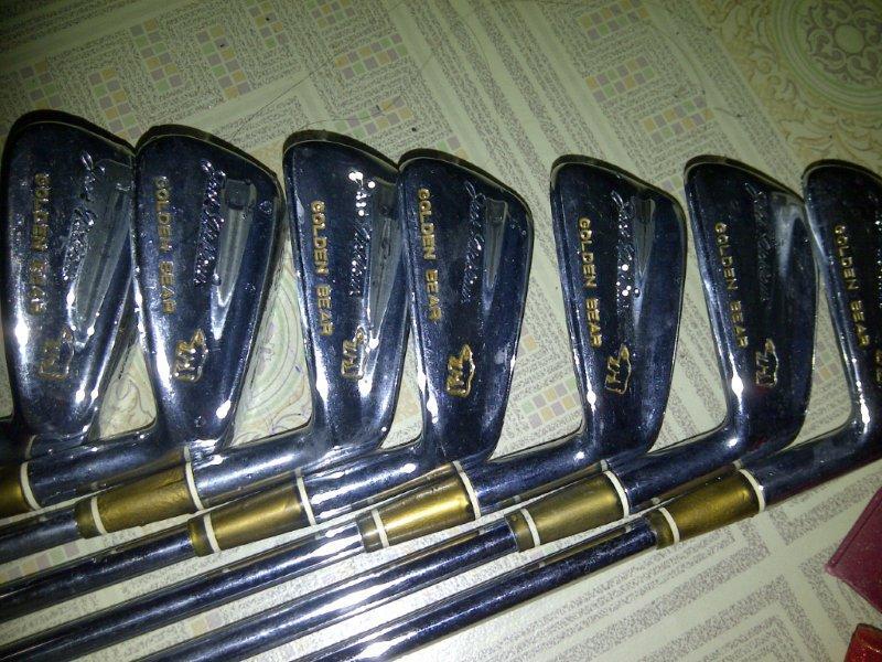 DIJUAL SATU SET STICK GOLF PLUS TAS MEREK KING COBRA