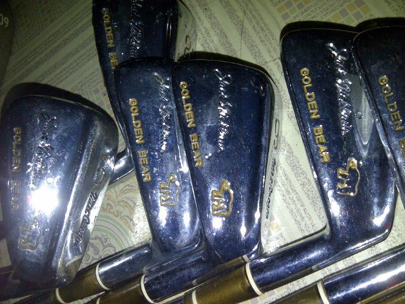DIJUAL SATU SET STICK GOLF PLUS TAS MEREK KING COBRA