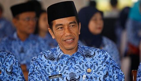 ( Progam Jakarta Bersih ) Warga Koja Pamer Hasil Kerja Bakti ke Jokowi.