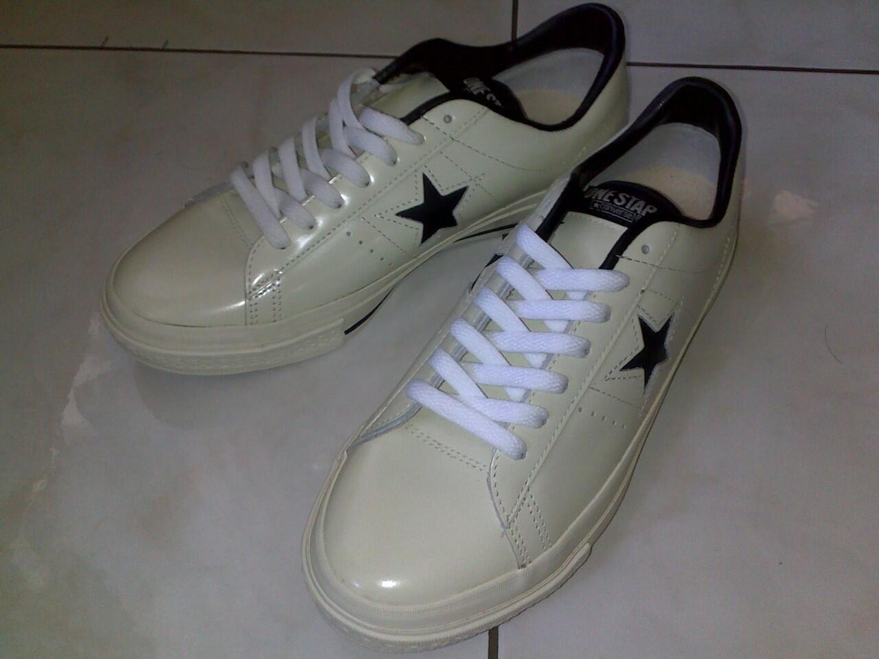 ★★★ Sepatu Converse AllStar ★★★