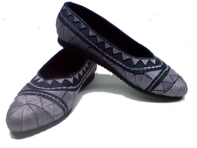 Jual Sepatu, Flat Shoes Bordir, Boot Wanita, Sarung Handphone