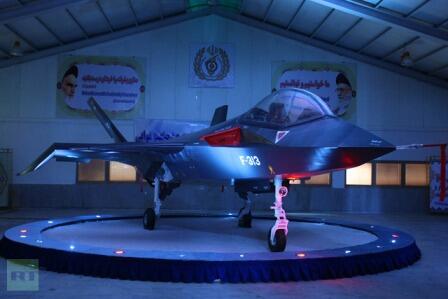 Iran luncurkan jet tempur siluman