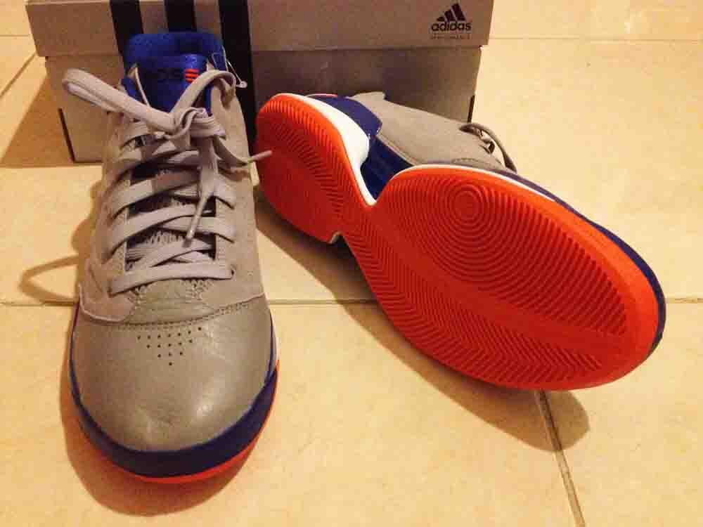 SEPATU BASKET COWOK-ADIDAS-SIZE 42 DISC 40%