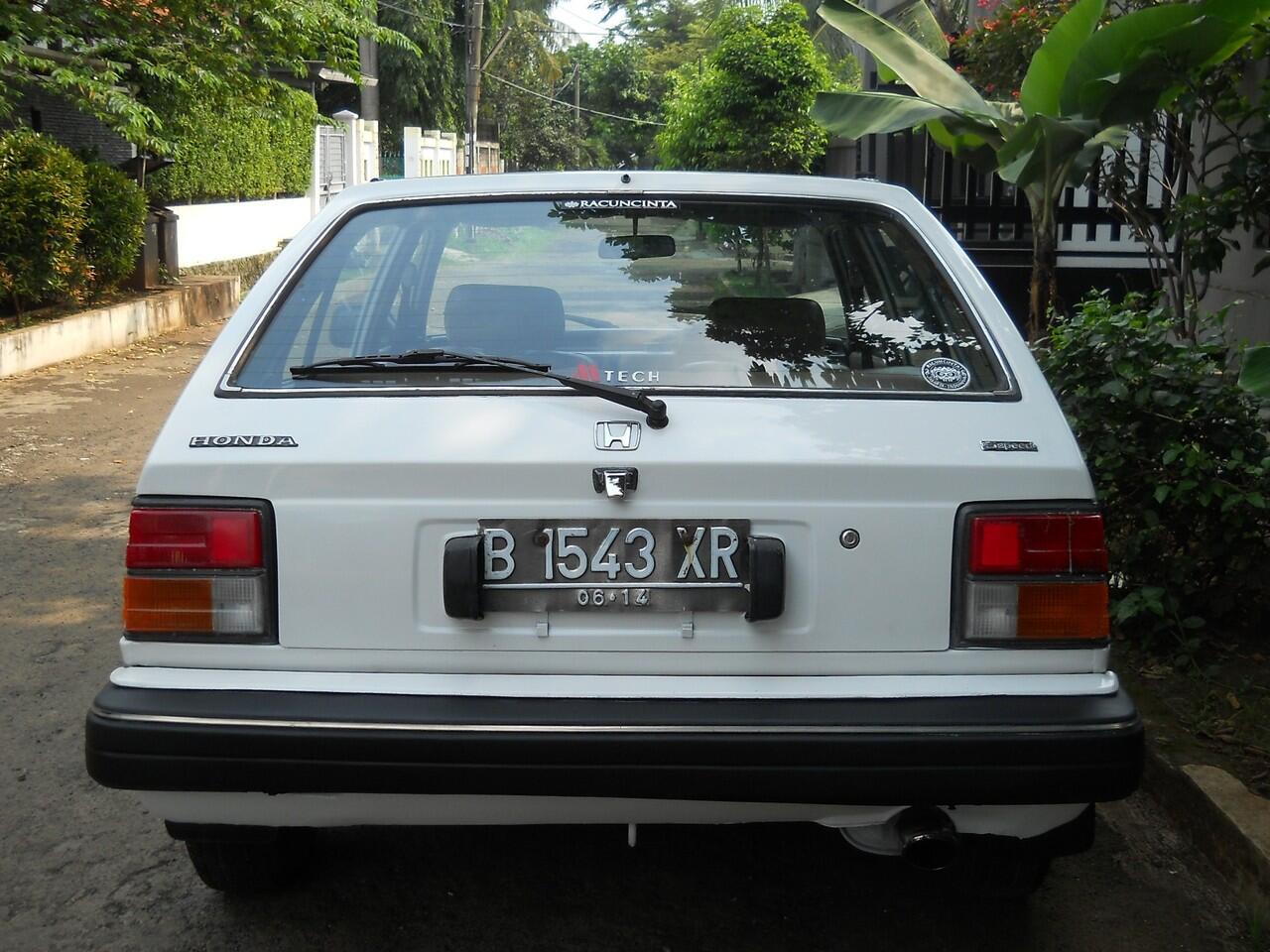 Terjual HONDA  CIVIC  EXCELLENT  83  WHITE SOLID Antik 