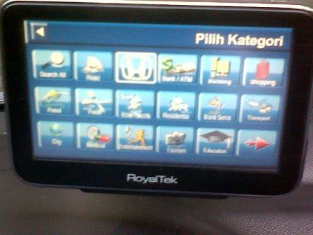 dijual gps Royaltek mobil touchscreen normal,mulus and murah