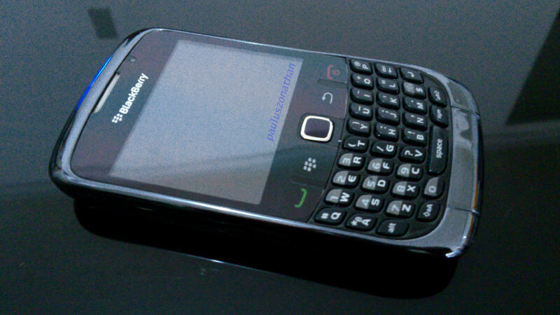 blackberry onyx 2 9780