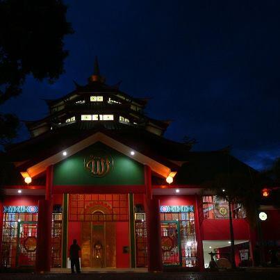 Masjid - Masjid Terindah di Indonesia.