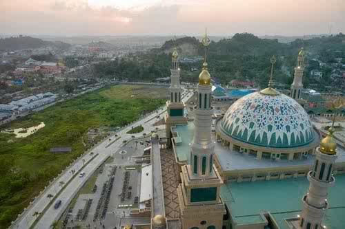Masjid - Masjid Terindah di Indonesia.