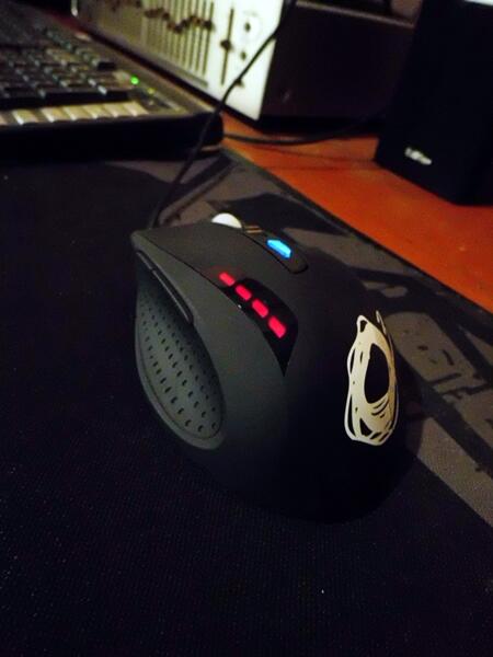 GAMING MOUSE OZONE RADON 3K TERMULUS TERMURAH TERNYAMAN!