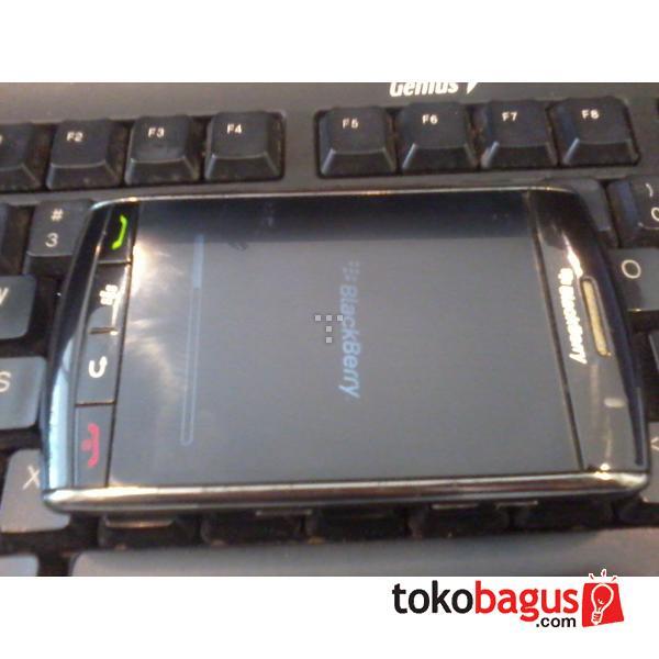 blackberry 9530 malang