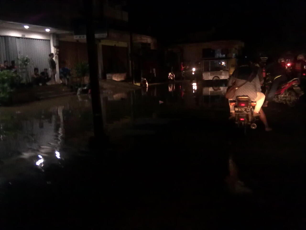 Bekasi banjir lagi gan!!!!