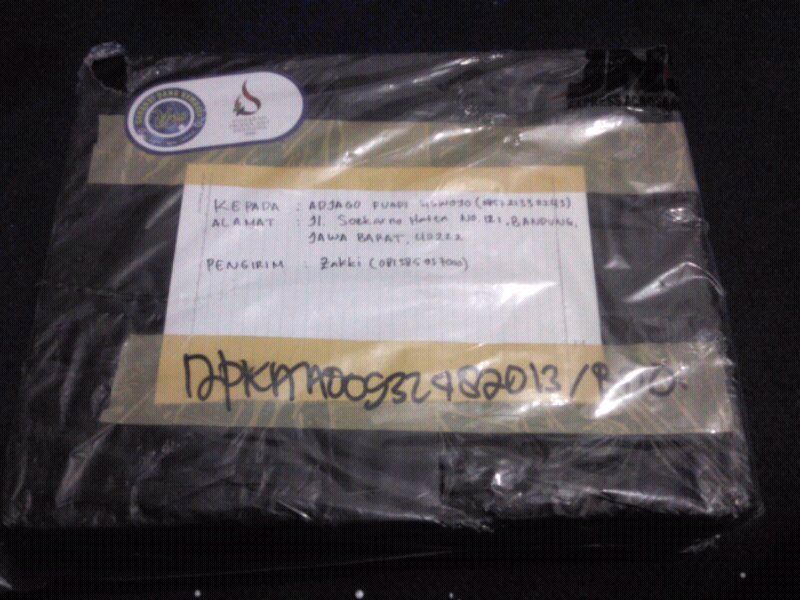 HTC ONE X 32GB HITAM MURAH AJA GAN!