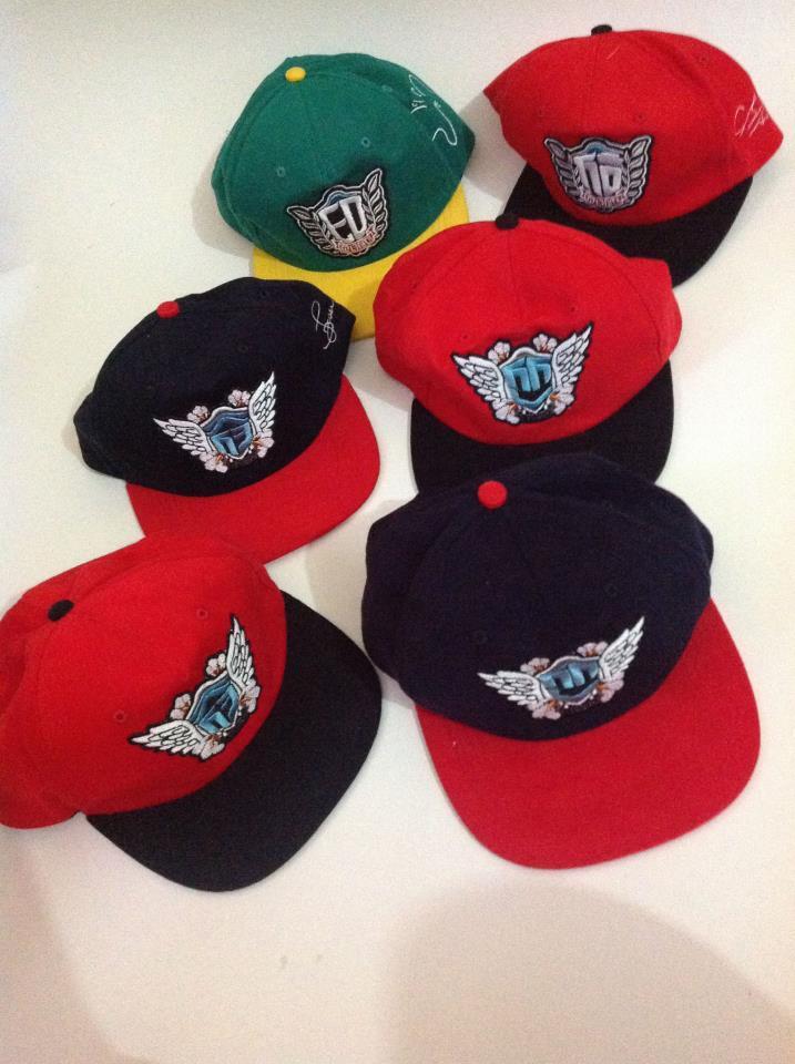 TOPI SNSD IGAB ' I GOT A BOY ' REPLIKA + EMBLEM !! GRAB IT FAST