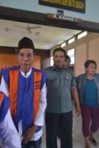 |Sampang| Kakek Perkosa Anak Kandung 74 Kali Dituntut 15 Tahun