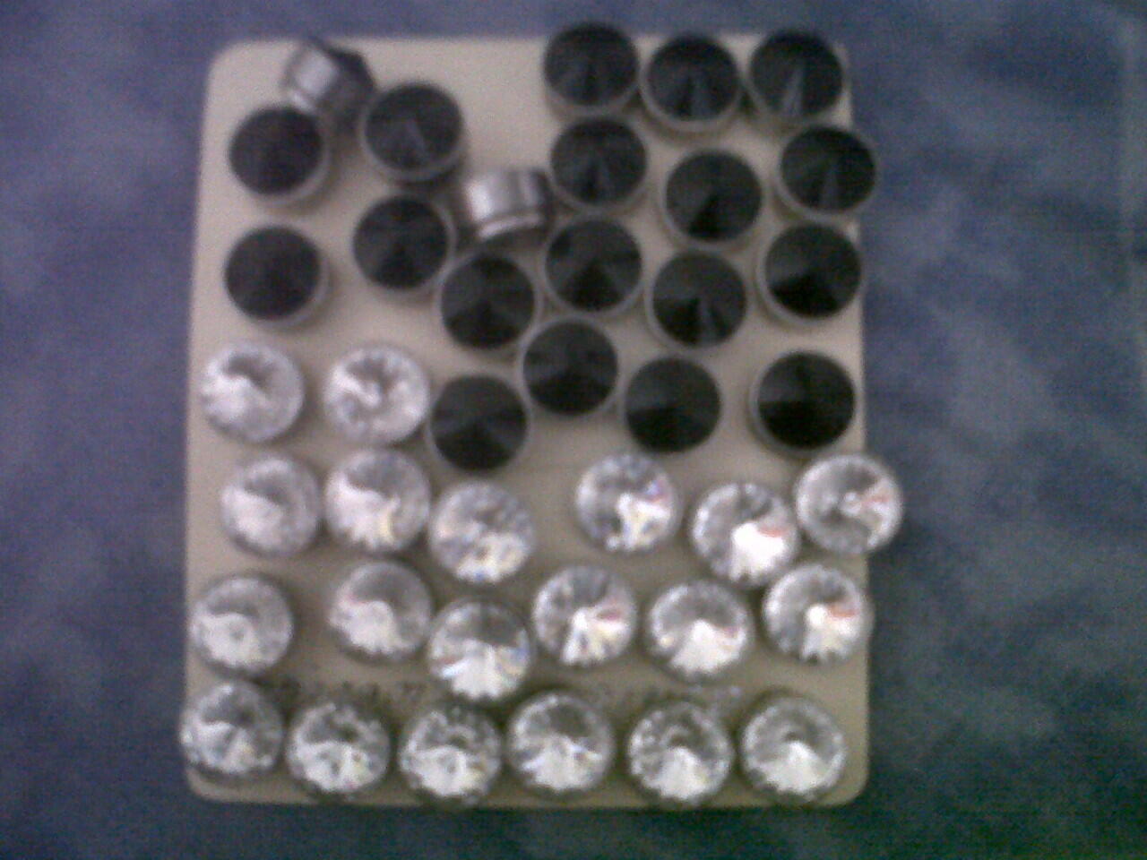 Terjual Jual Anting Magnet Dan Jepit Semua Tanpa Tindik terjual jual anting magnet dan jepit semua tanpa tindik