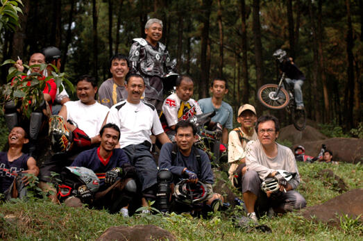 SebeX - Sentul Bicycle Extreme Park - Surganya Downhillers