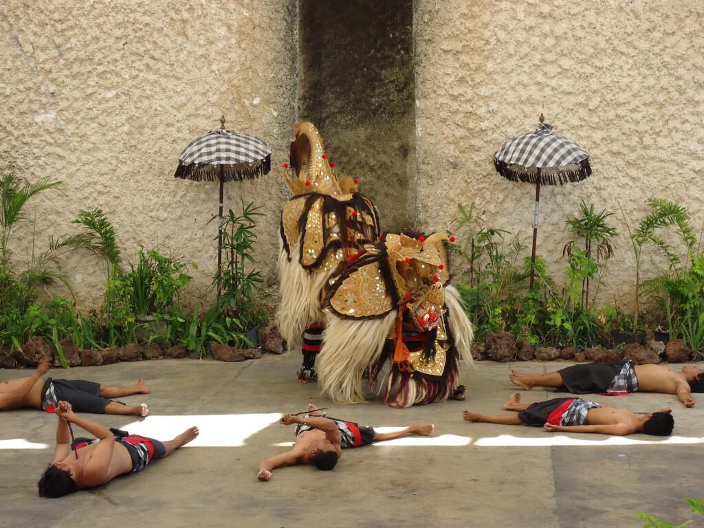 Backpacker Jakarta - Balii - Lombok - Jakarta