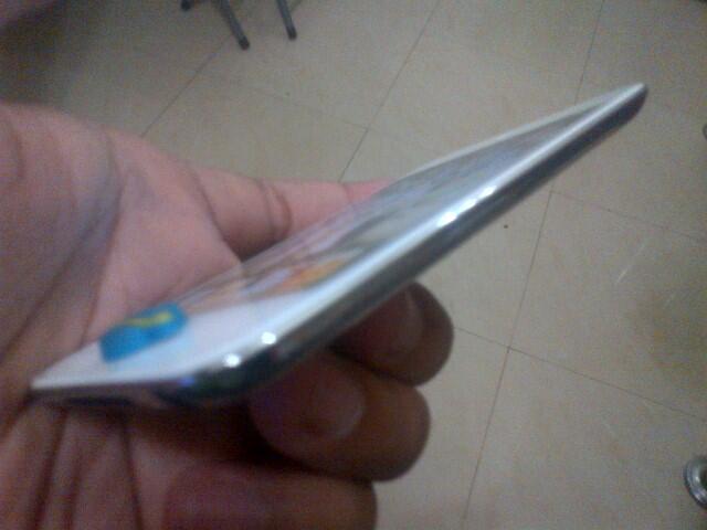 wts> itouch / ipod touch gen 4 8GB pembelian blm setahun warna putih