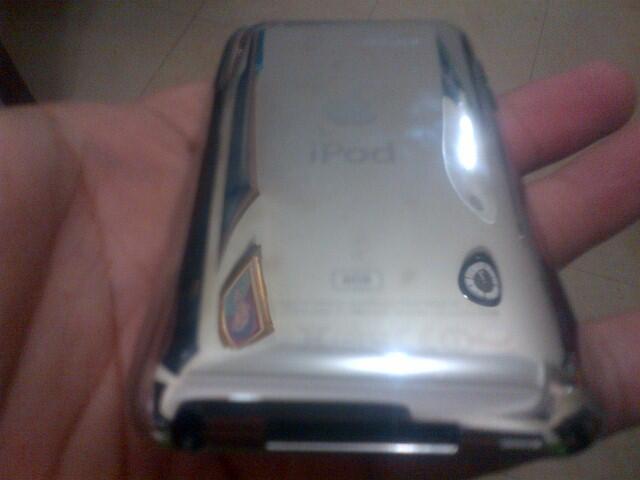 wts> itouch / ipod touch gen 4 8GB pembelian blm setahun warna putih