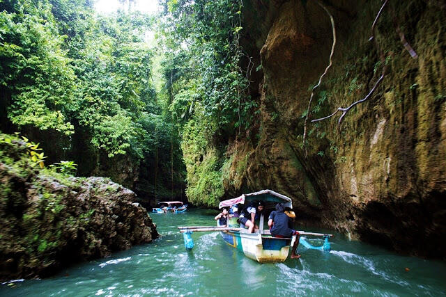 Yuk Liburan ke Green Canyon Jawa Barat!