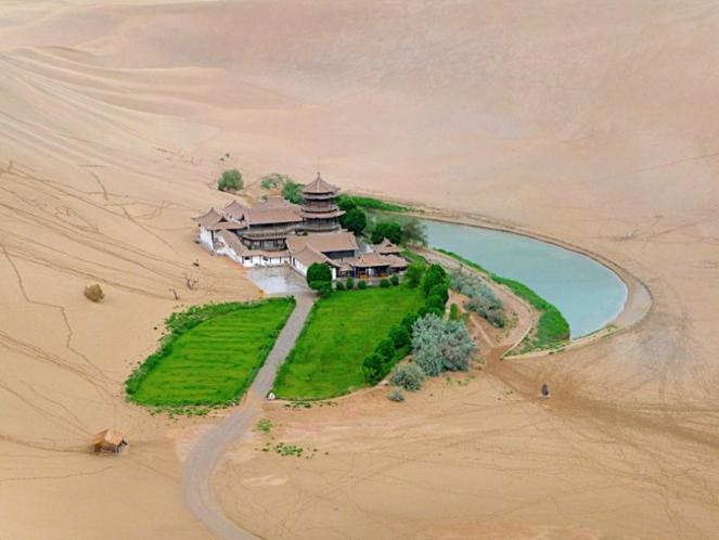 Danau Permata Tersembunyi di China